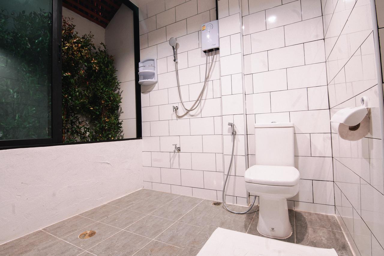 Zen Hostel Chiangmai Chiang Mai Esterno foto