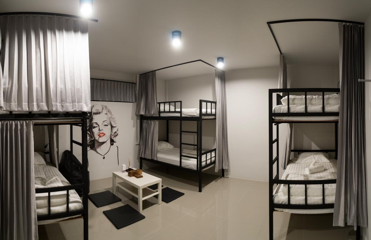 Zen Hostel Chiangmai Chiang Mai Esterno foto